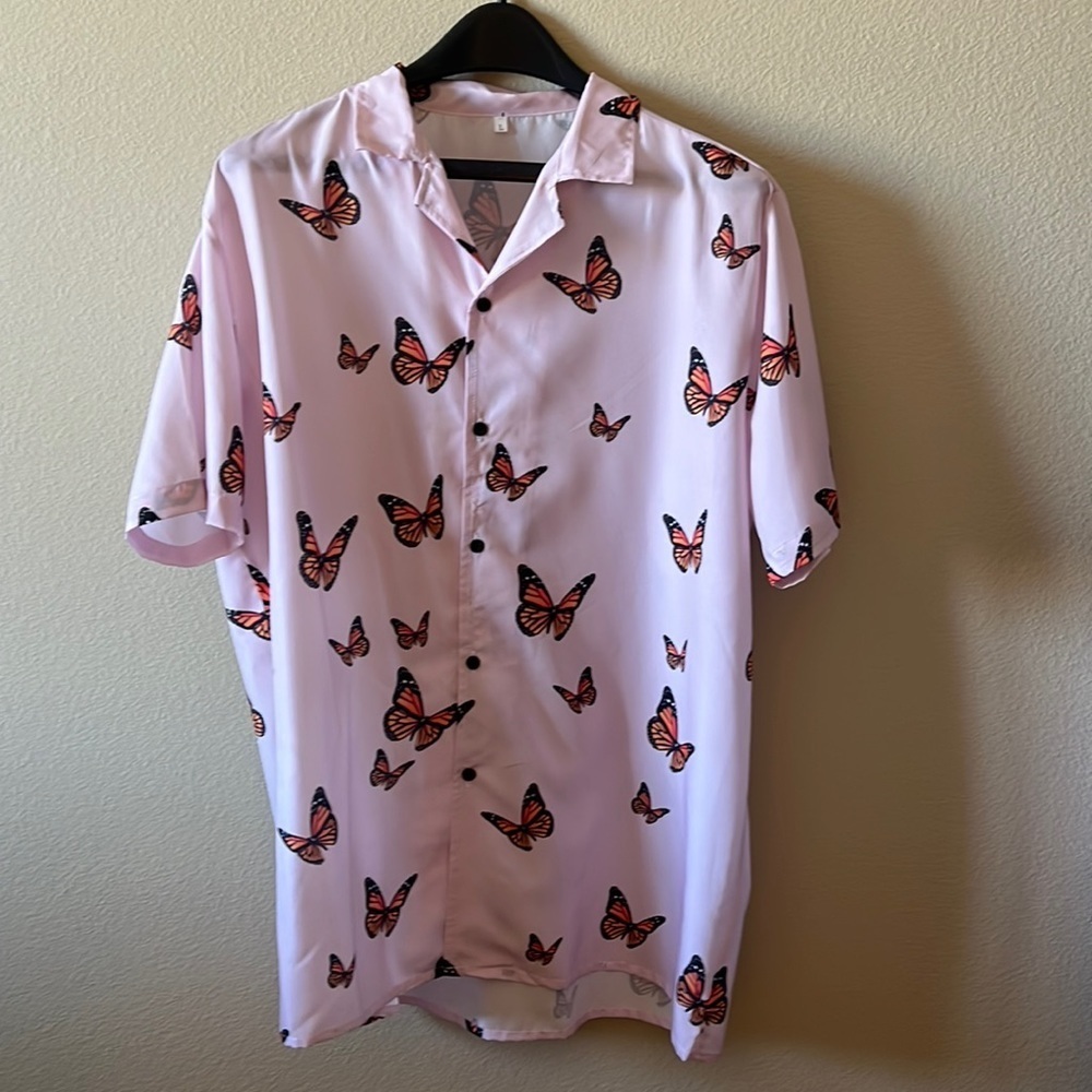 PINK monarch butterfly shirt